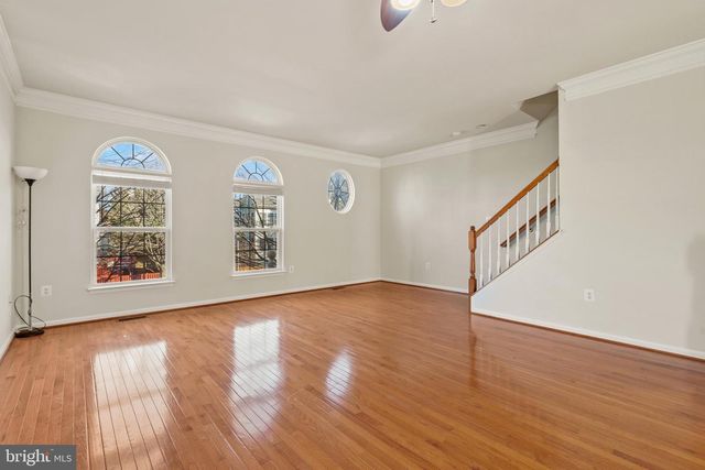 4505 HENLEY PL, Fairfax, VA 22030