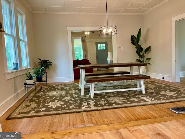 314 W South Street, Greensboro, GA 30642