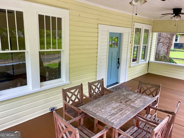 314 W South Street, Greensboro, GA 30642