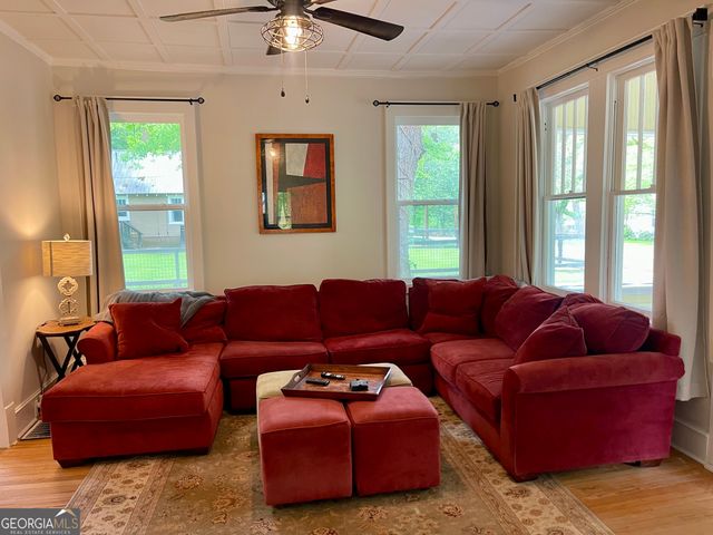 314 W South Street, Greensboro, GA 30642