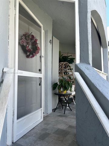 15645 SW 74th Cir Drive 45, Miami, FL 33193