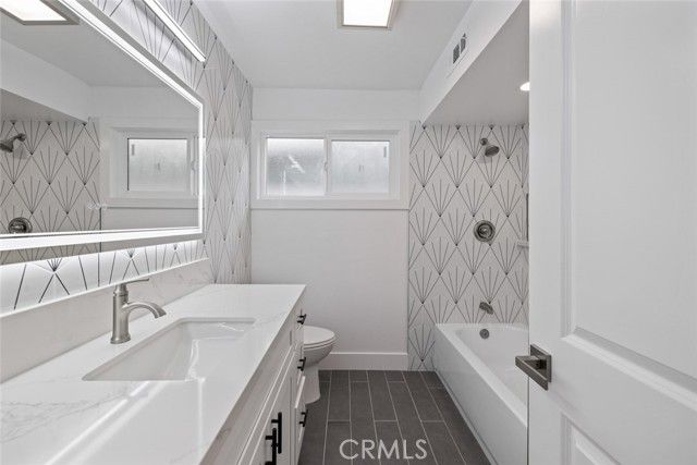 210 Grant Street A, Newport Beach, CA 92663