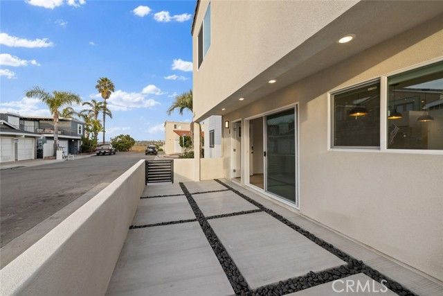 210 Grant Street A, Newport Beach, CA 92663