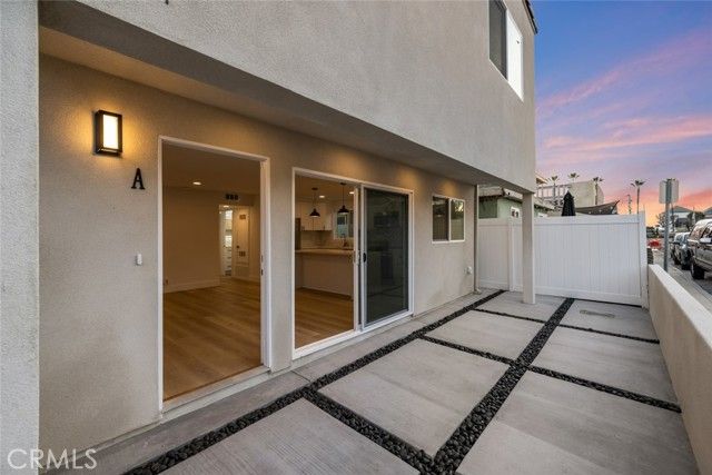 210 Grant Street A, Newport Beach, CA 92663