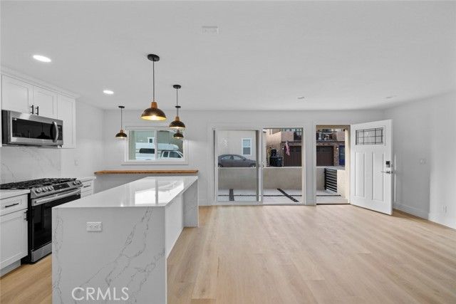 210 Grant Street A, Newport Beach, CA 92663