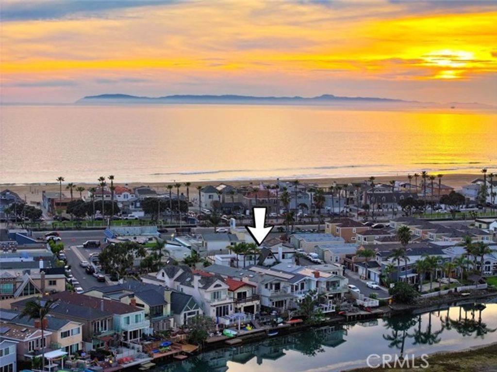 210 Grant Street A, Newport Beach, CA 92663