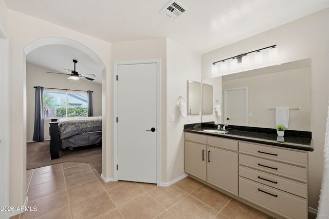 13392 W REDFIELD Road, Surprise, AZ 85379