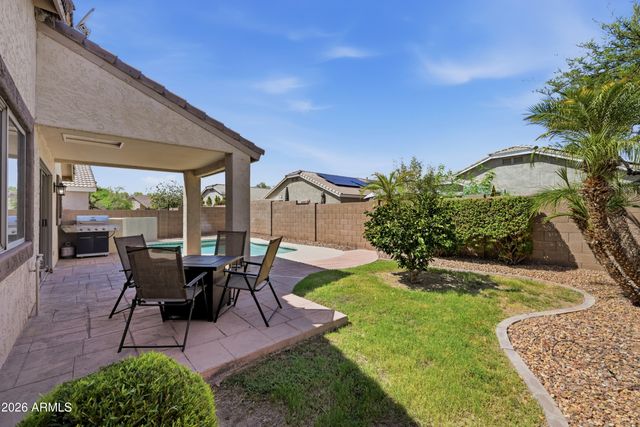 13392 W REDFIELD Road, Surprise, AZ 85379