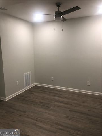 700 Lynn Circle SW, Atlanta, GA 30311