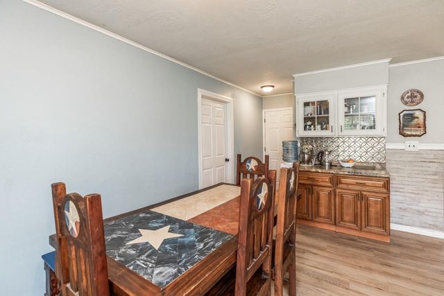 15838 Phend Road, Hamshire, TX 77622