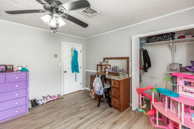 15838 Phend Road, Hamshire, TX 77622