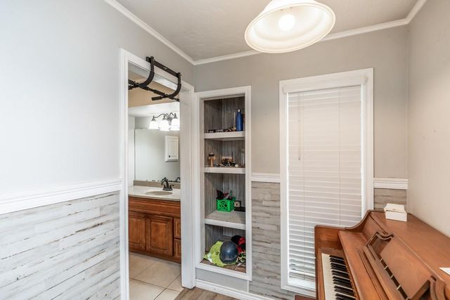 15838 Phend Road, Hamshire, TX 77622