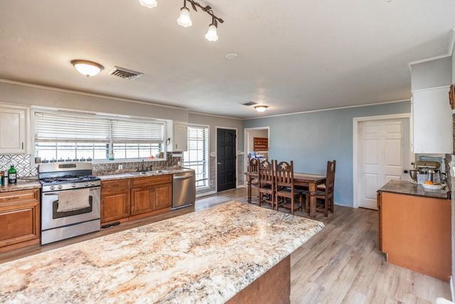 15838 Phend Road, Hamshire, TX 77622