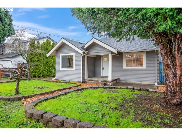 6861 N SKY St, Portland, OR 97203