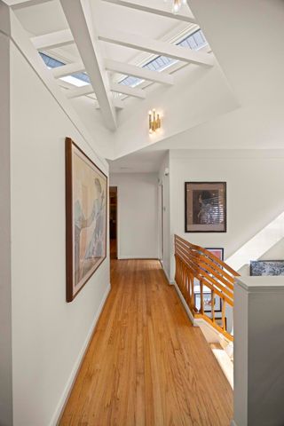 2694 Brady Drive, Bloomfield Hills, MI 48304