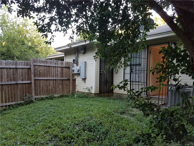 2837 Ave J, Fort Worth, TX 76105