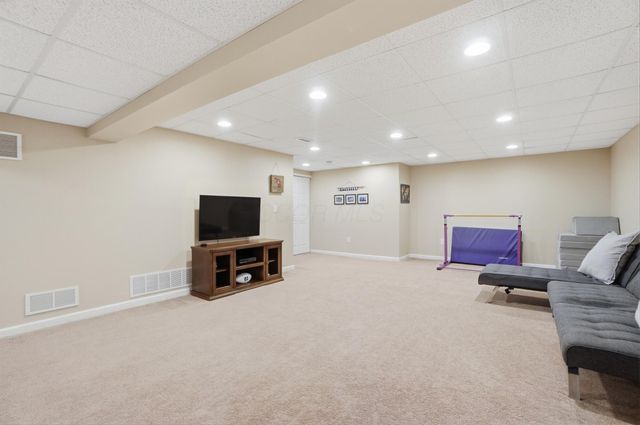 5381 Grand Oak Boulevard, Galena, OH 43021