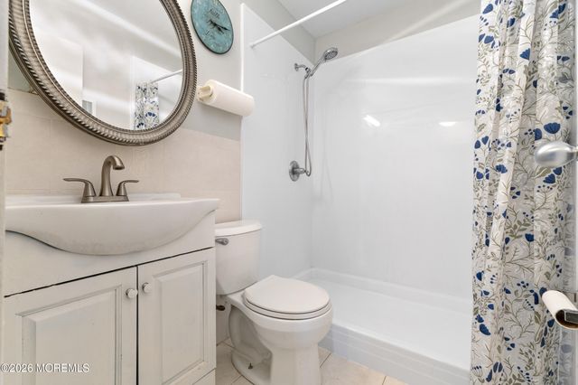 107 Boulevard W, Keyport, NJ 07735