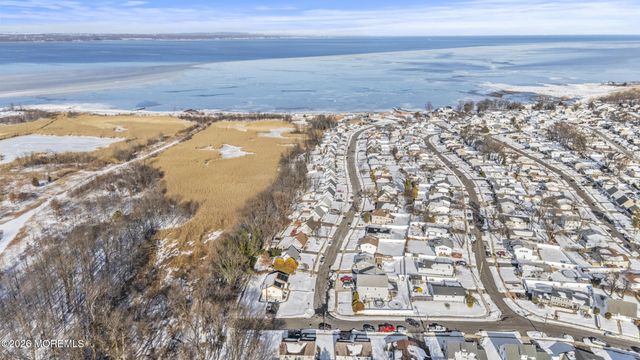 107 Boulevard W, Keyport, NJ 07735