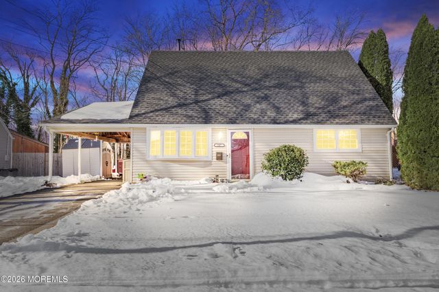 107 Boulevard W, Keyport, NJ 07735