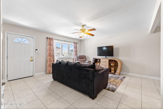 107 Boulevard W, Keyport, NJ 07735