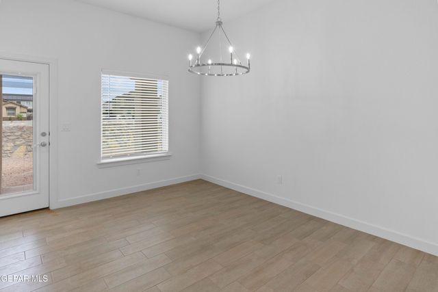 103 Madrid Street, Santa Teresa, NM 88008
