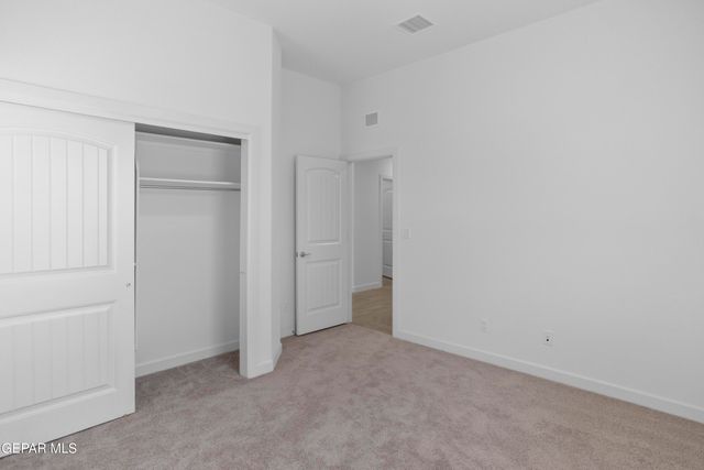 103 Madrid Street, Santa Teresa, NM 88008