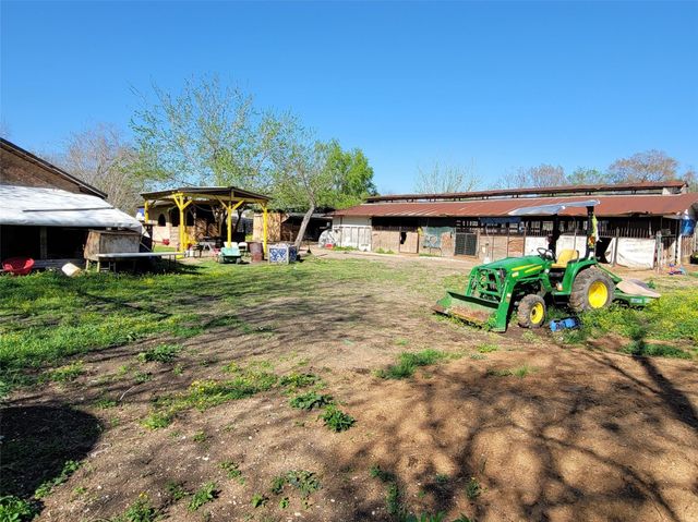 205 W Harris Avenue, Pasadena, TX 77506