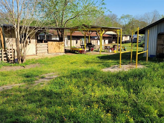 205 W Harris Avenue, Pasadena, TX 77506