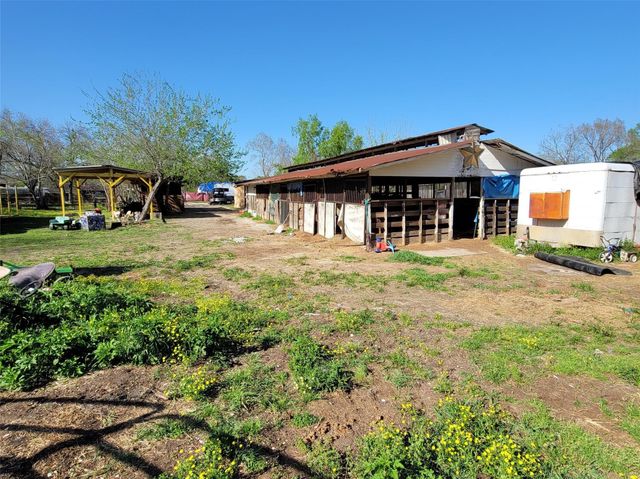 205 W Harris Avenue, Pasadena, TX 77506