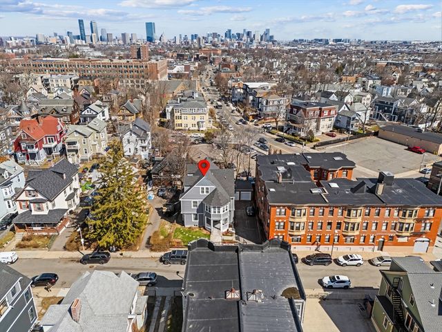 7 Waumbeck St -3-, Boston, MA 02121
