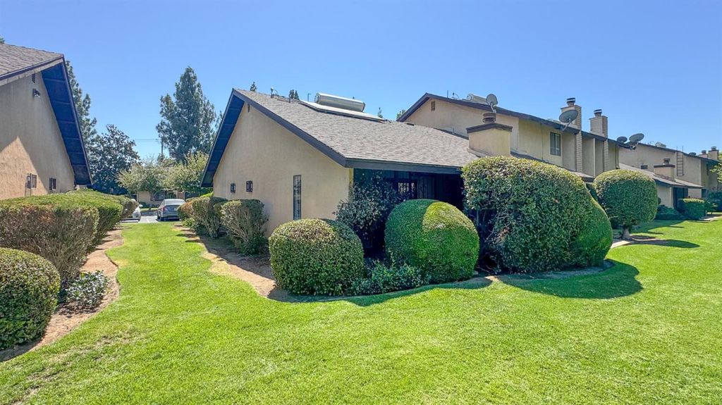 Image 27 of property listing at 4985 E Butler # 124, Fresno, CA 93727
