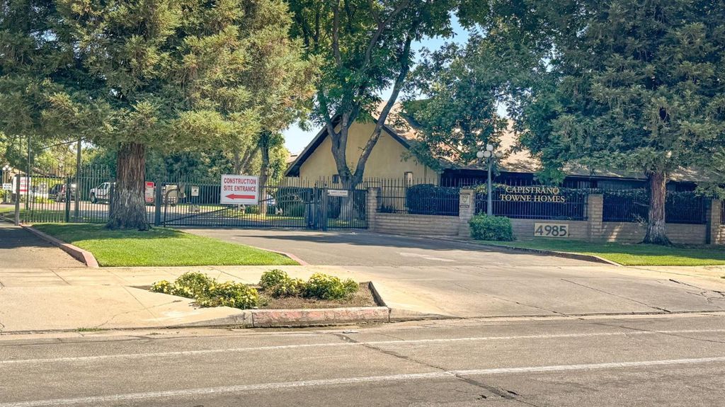Image 29 of property listing at 4985 E Butler # 124, Fresno, CA 93727
