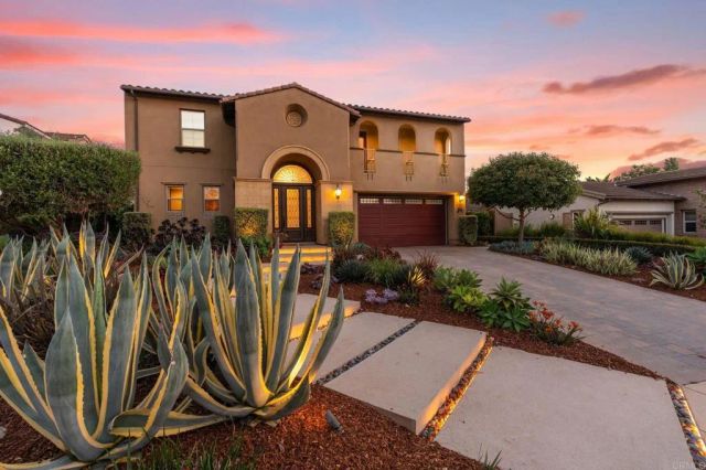 809 Dolphin Circle, Encinitas, CA 92024