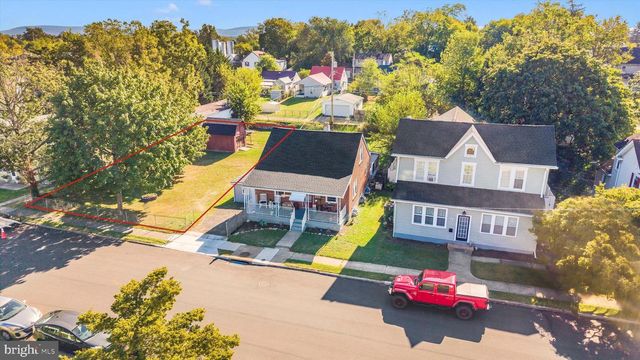 614 CHESTNUT ST, Hagerstown, MD 21740