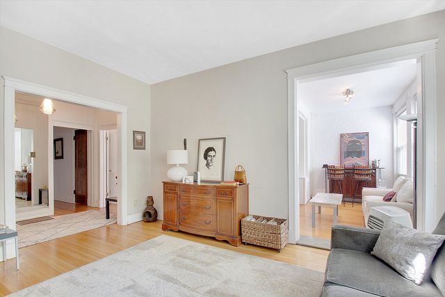 5108 S Woodlawn Avenue 2G, Chicago, IL 60615