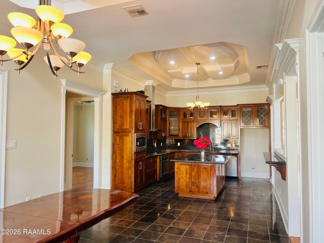 205 Ravine Run Drive, Lafayette, LA 70506