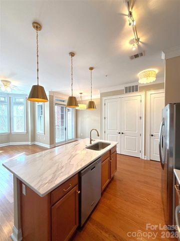 2810 Selwyn Avenue 308, Charlotte, NC 28209