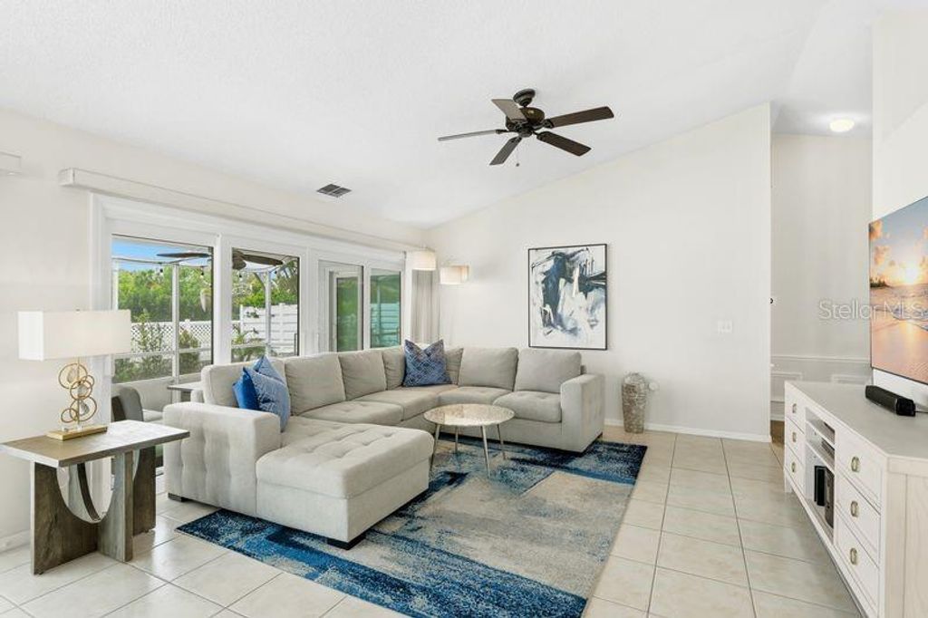 4718 61ST AVENUE TERRACE W, BRADENTON, FL 34210 — photo 4