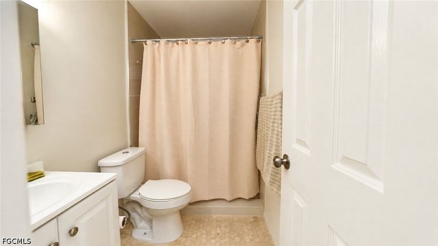 1807 SW 2nd AVE, Cape Coral, FL 33991
