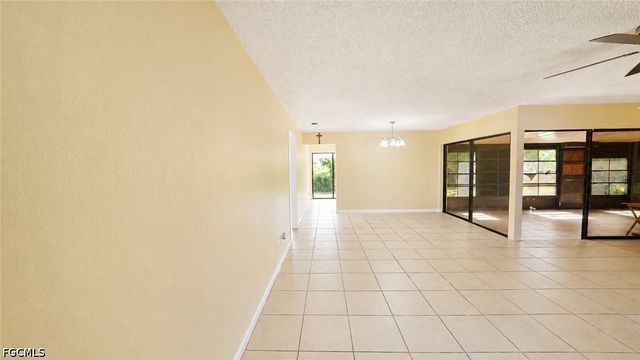 1807 SW 2nd AVE, Cape Coral, FL 33991