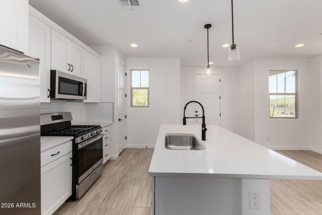 20624 W THOMAS Road, Buckeye, AZ 85396