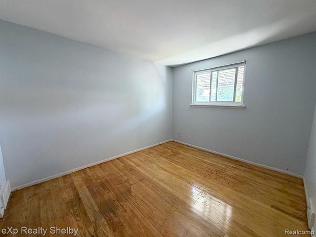 20115 Merle Court, Clinton Township, MI 48035