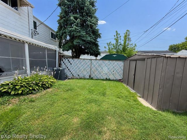 20115 Merle Court, Clinton Township, MI 48035