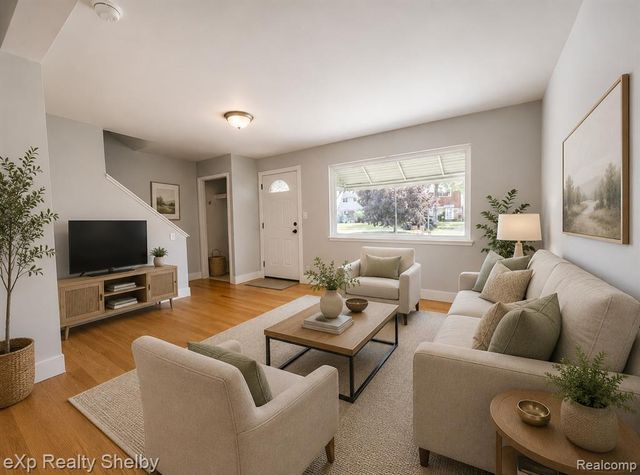 20115 Merle Court, Clinton Township, MI 48035