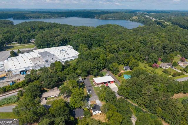 5304 Groovers Landing Road SE, Acworth, GA 30101