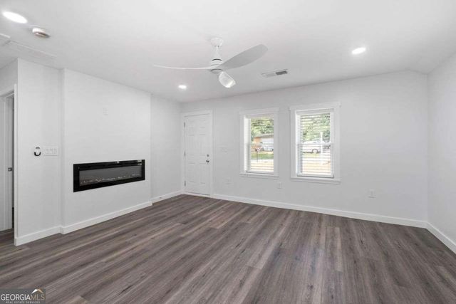 5304 Groovers Landing Road SE, Acworth, GA 30101