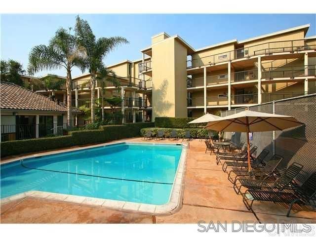 2130 Vallecitos 144, La Jolla, CA 92037