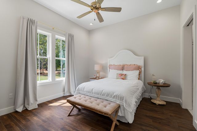 16 Bent Pebble Point, Lumberton, MS 39455