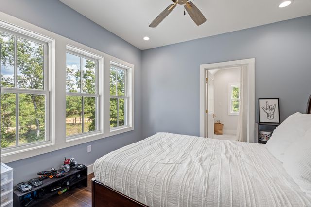 16 Bent Pebble Point, Lumberton, MS 39455